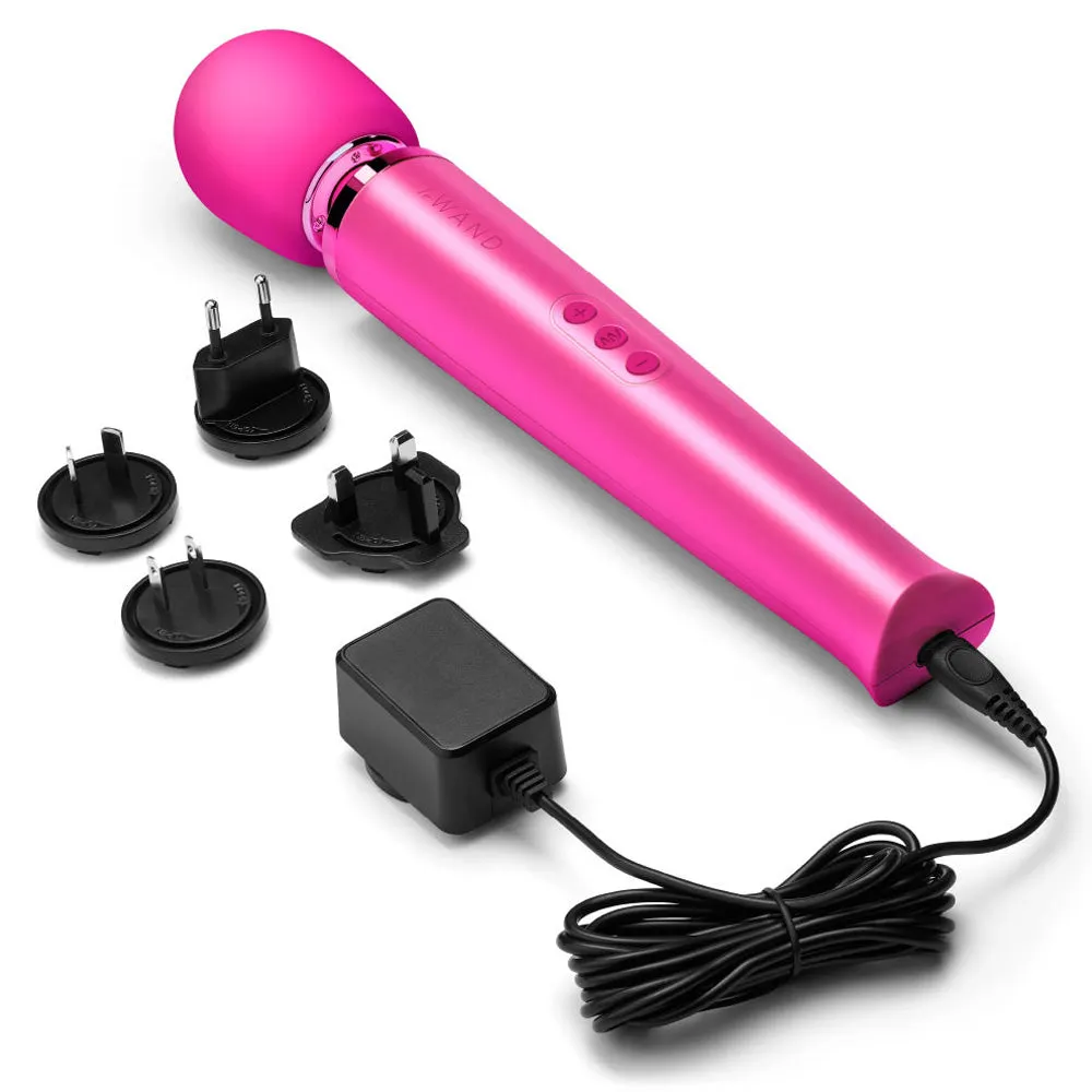 Le Wand Luxury Rechargeable Vibrating Massager